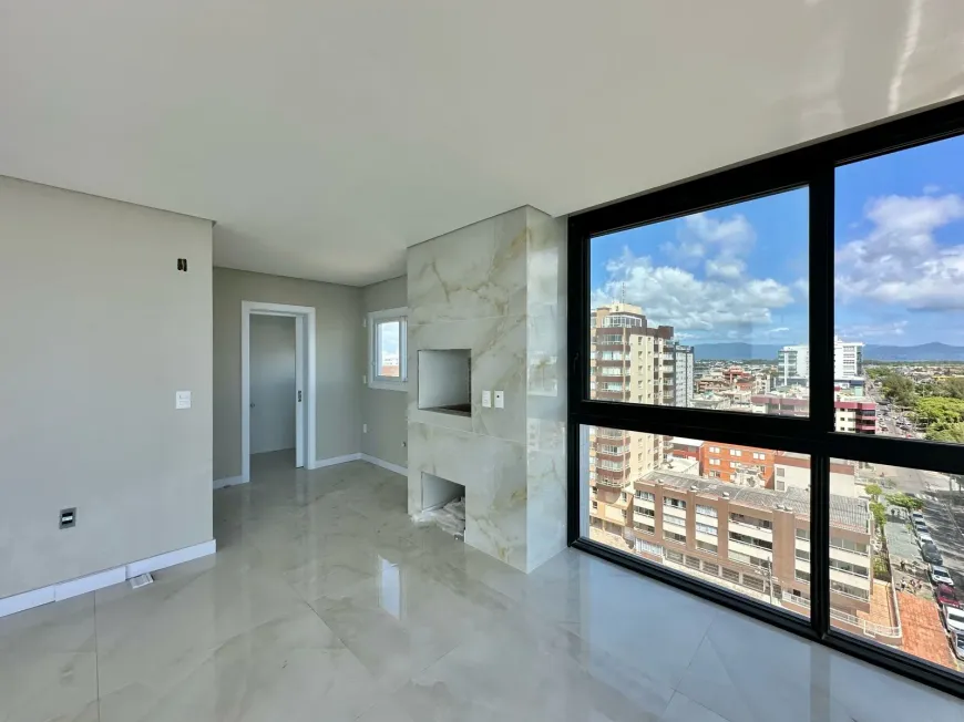 Apartamento 3 Quartos à venda com piscina - Zona Nova